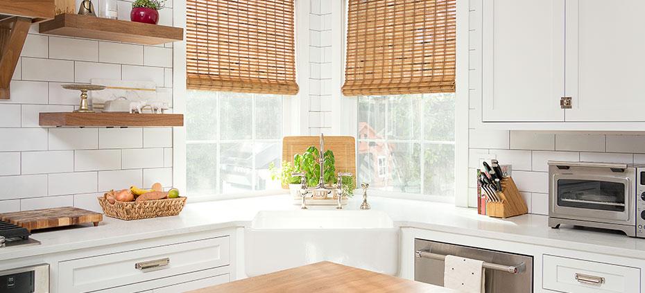 Woven Wood Shades in a Modern Farmhouse Kitchen